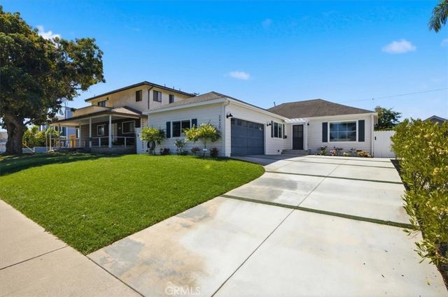 2420 Robinson Street, Redondo Beach, CA 90278