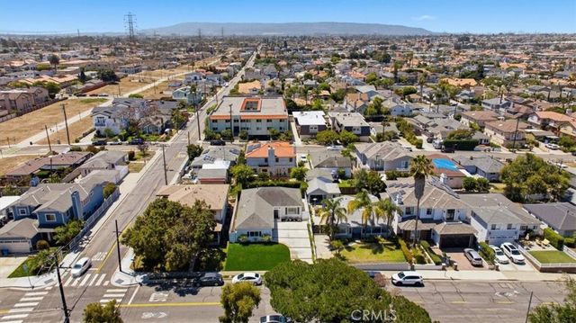 2420 Robinson Street, Redondo Beach, CA 90278