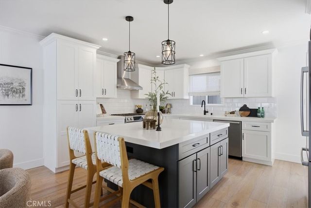 2420 Robinson Street, Redondo Beach, CA 90278