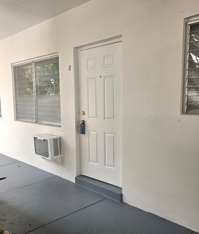 3700 Harrison Street 8a, Hollywood, FL 33021