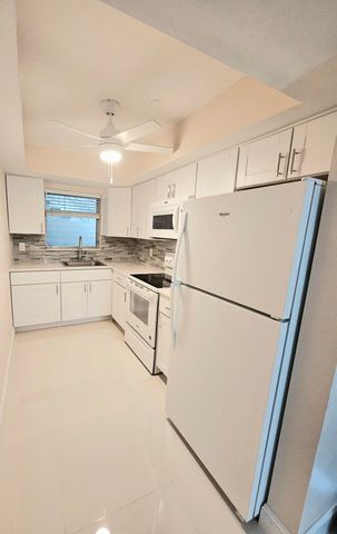 3700 Harrison Street 8a, Hollywood, FL 33021