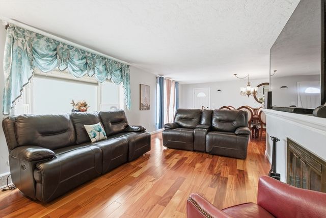 407 Mower Street, Worcester, MA 02322