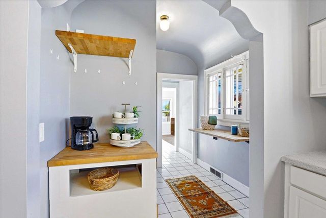 115 6th Avenue, Baraboo, WI 53913