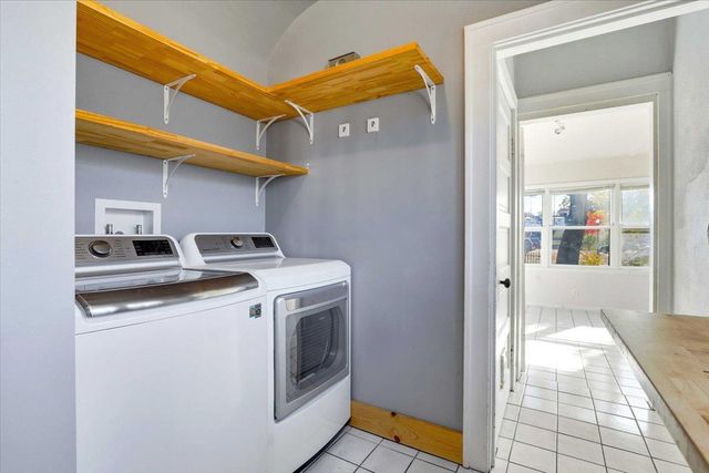 115 6th Avenue, Baraboo, WI 53913