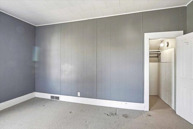 115 6th Avenue, Baraboo, WI 53913