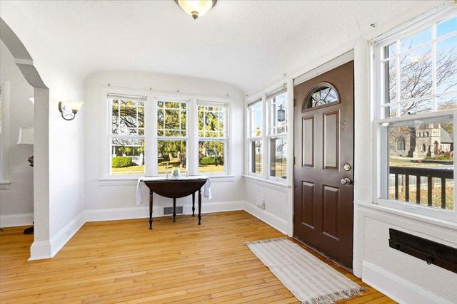 115 6th Avenue, Baraboo, WI 53913