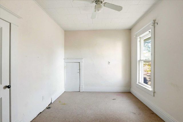 115 6th Avenue, Baraboo, WI 53913