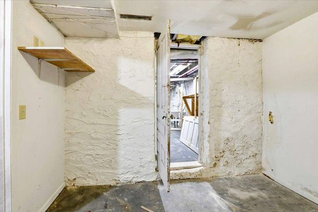 115 6th Avenue, Baraboo, WI 53913