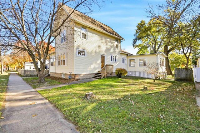 115 6th Avenue, Baraboo, WI 53913