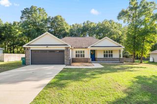 3360 Peeble Drive, Crestview, FL 32539