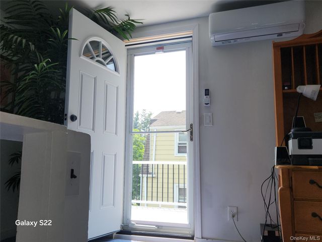 46 Randolph Rd, White Plains, NY 10607