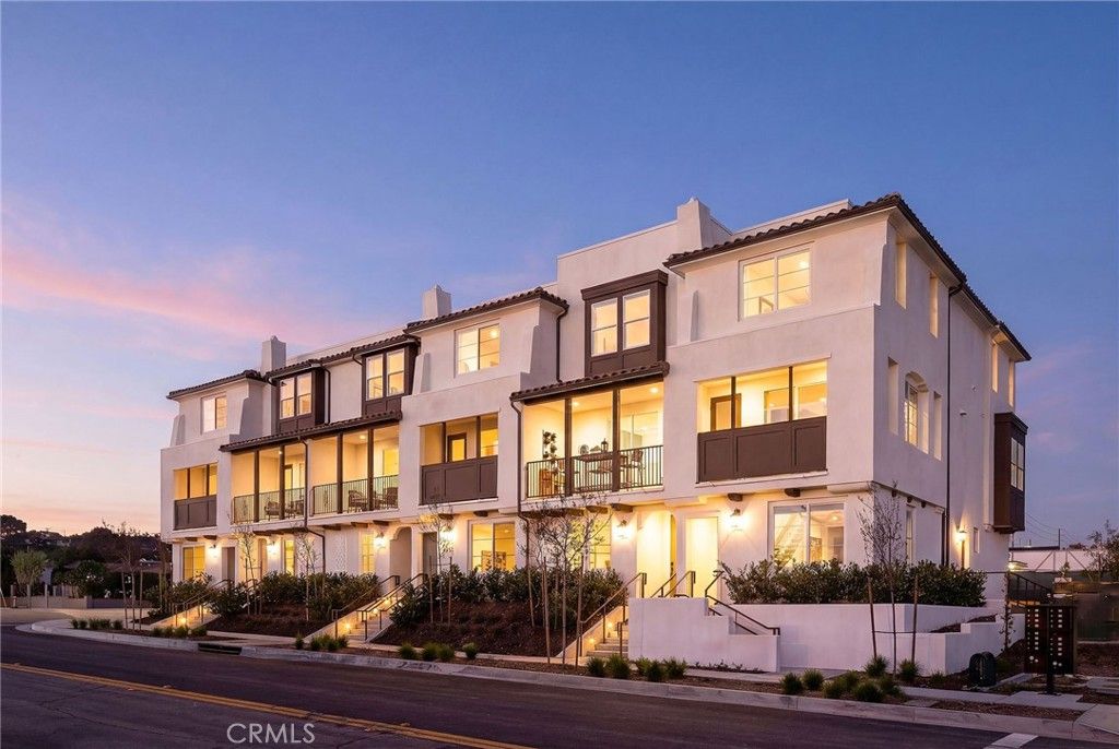 Image 1 of property listing at 318 E William Way, La Habra, CA 90631