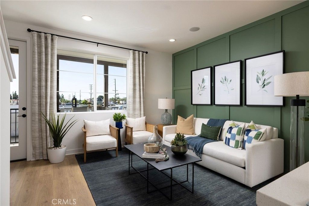 Image 11 of property listing at 318 E William Way, La Habra, CA 90631