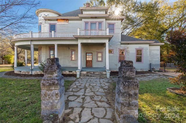 307 Kings Mountain Street, Clover, SC 29710