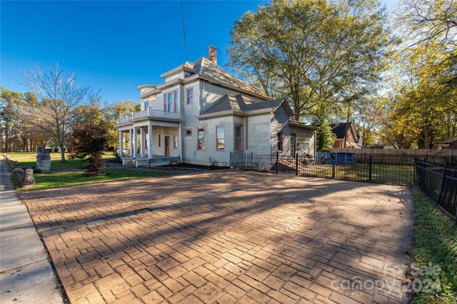 307 Kings Mountain Street, Clover, SC 29710