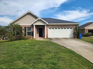 107 Hattiesburg Ct., Dothan, AL 36301