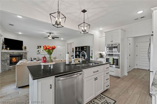 9101 Kayhill Place, Fort Smith, AR 72916