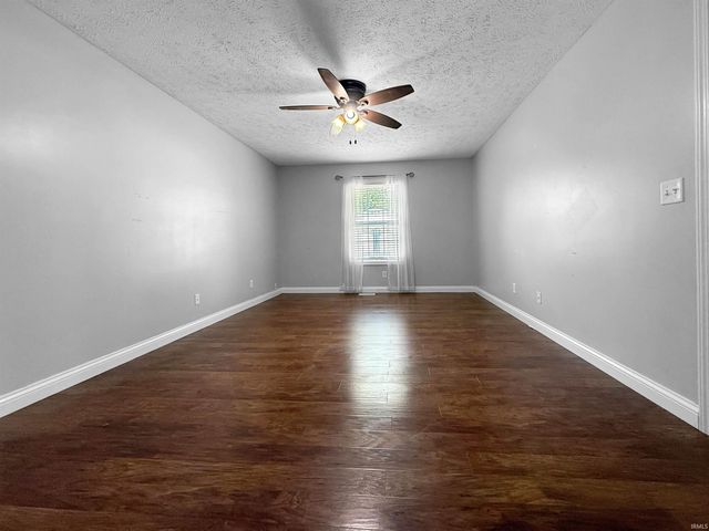 7740 Miranda Drive, Evansville, IN 47711