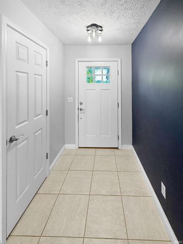 7740 Miranda Drive, Evansville, IN 47711