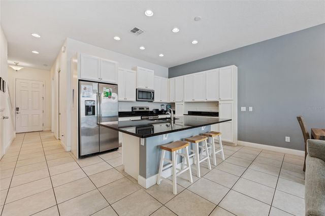 318 CAPTIVA DRIVE, Davenport, FL 33896