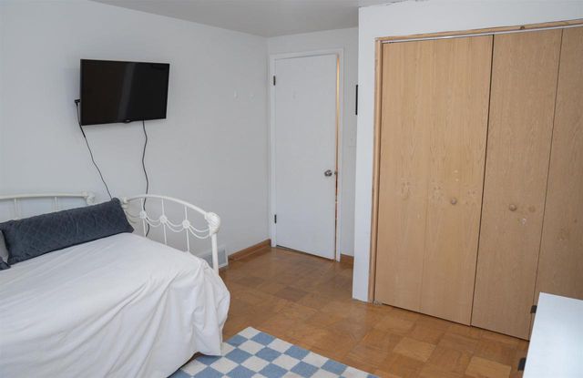 3610 SUNNYSLOPE STREET, Green Bay, WI 54301