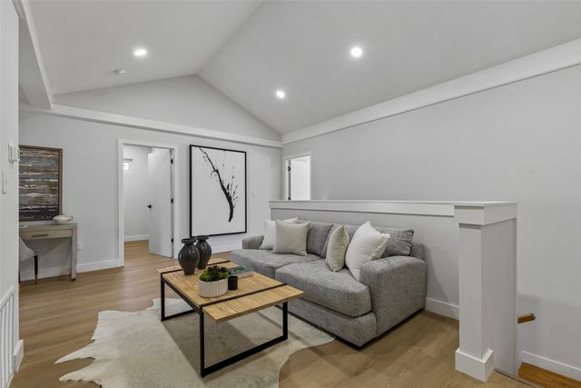 816 Premier Parkway, Grand Prairie, TX 75051