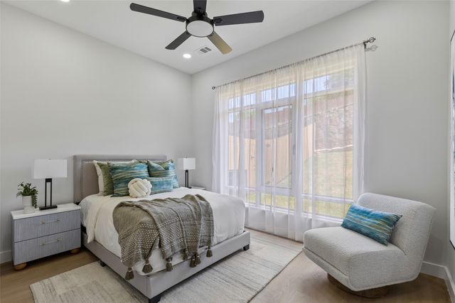 816 Premier Parkway, Grand Prairie, TX 75051