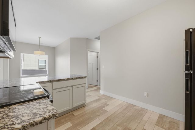 8110-8112 E 34th Ct S, Wichita, KS 67210