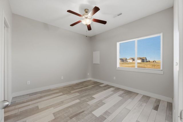 8110-8112 E 34th Ct S, Wichita, KS 67210