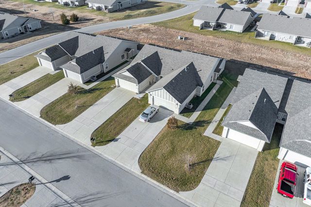 8110-8112 E 34th Ct S, Wichita, KS 67210