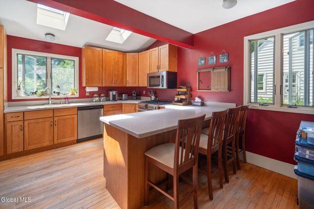 1045 Balltown Road, Niskayuna, NY 12309