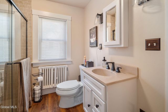 1045 Balltown Road, Niskayuna, NY 12309
