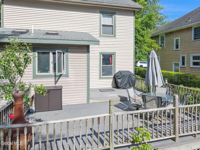 1045 Balltown Road, Niskayuna, NY 12309