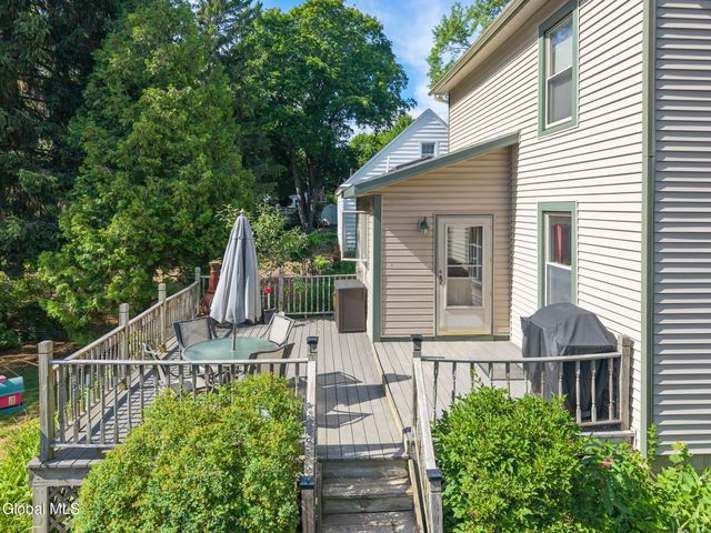 1045 Balltown Road, Niskayuna, NY 12309
