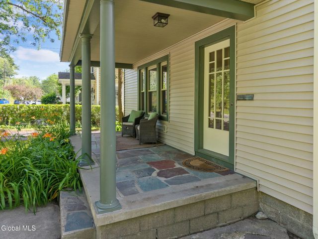 1045 Balltown Road, Niskayuna, NY 12309