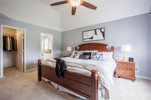31 Captiva Crossing, Perinton, NY 14450