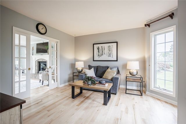 31 Captiva Crossing, Perinton, NY 14450