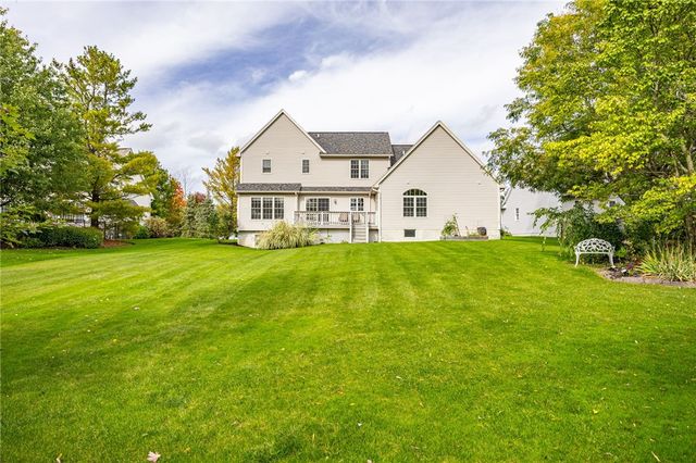31 Captiva Crossing, Perinton, NY 14450