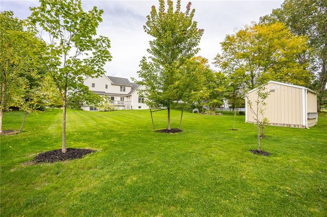 31 Captiva Crossing, Perinton, NY 14450