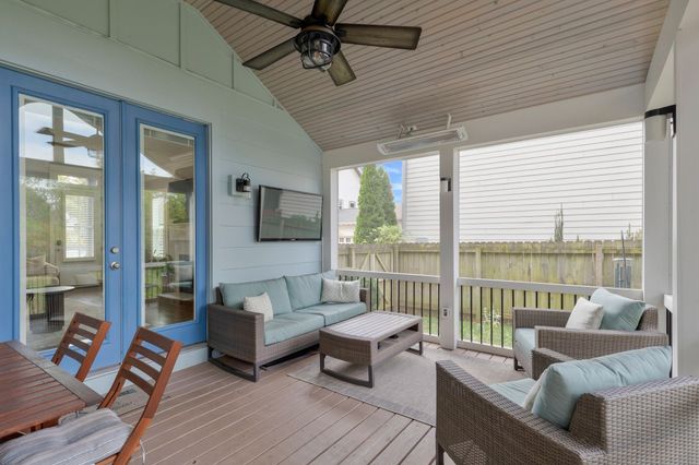 908B Gale Ln, Nashville, TN 37204