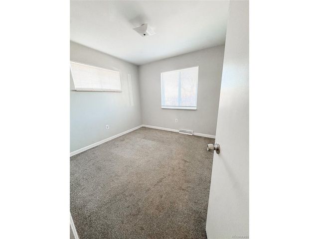 489 Toledo, Aurora, CO 80011