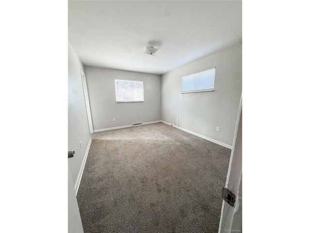 489 Toledo, Aurora, CO 80011