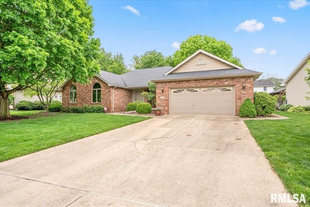 2013 Redlands Drive, Springfield, IL 62711