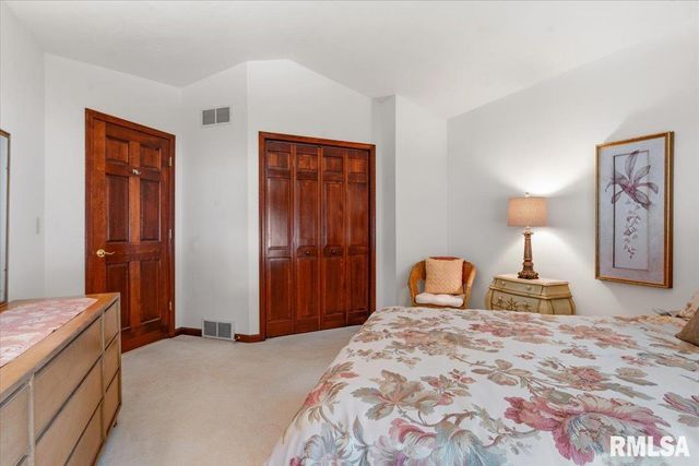 2013 Redlands Drive, Springfield, IL 62711
