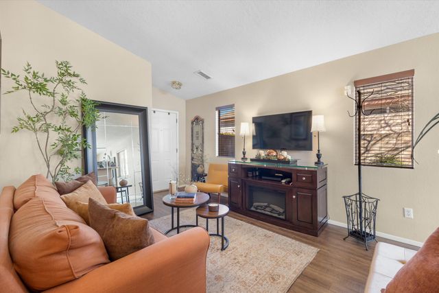 10620 Satellite Street NW, Albuquerque, NM 87114