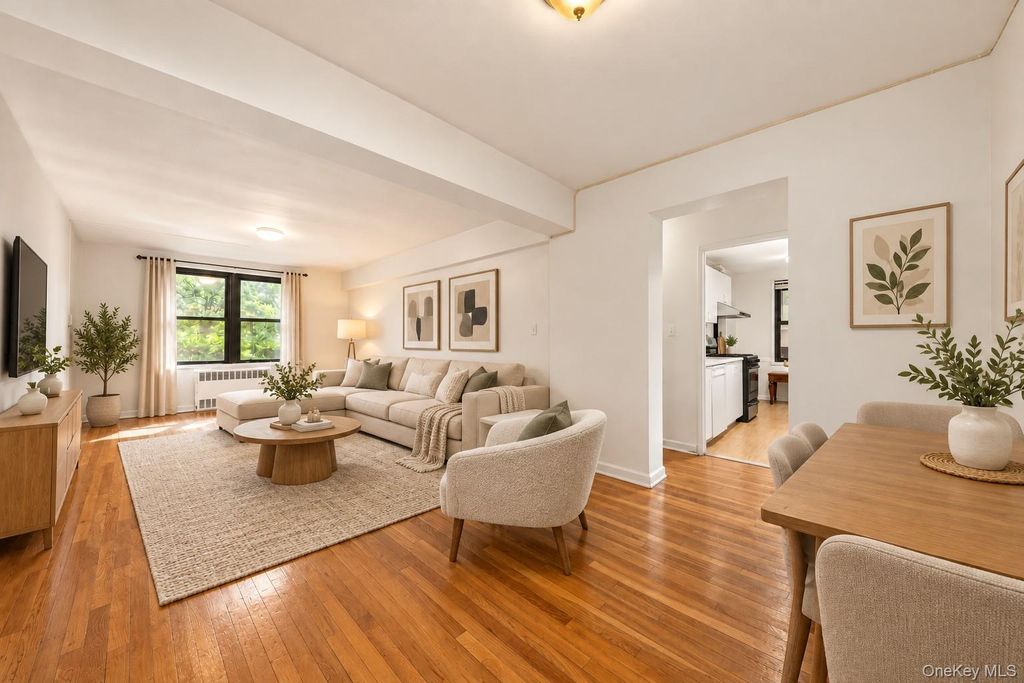 15040 71st Avenue 1D, Flushing, NY 11367 — exterior
