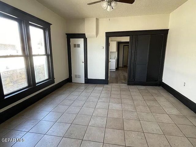 3215 WYOMING Avenue, El Paso, TX 79903
