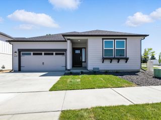 6797 S Walnut St, Spokane, WA 99224