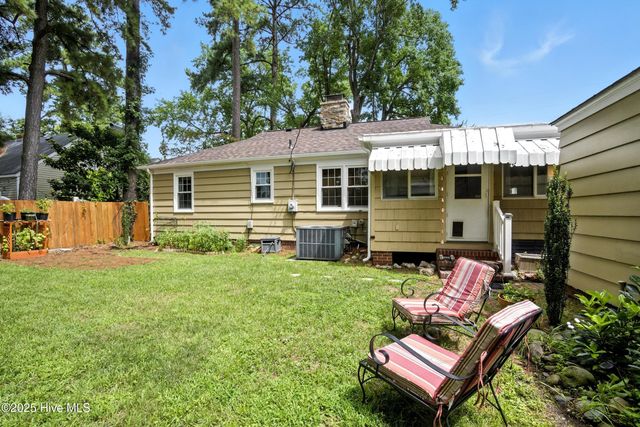 1203 W Church Street, Elizabeth City, NC 27909