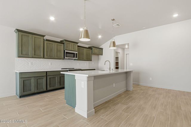 7354 Sentinel Avenue, Las Cruces, NM 88012